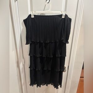 ARULA Tiered Off the Should Black Dress-Size A